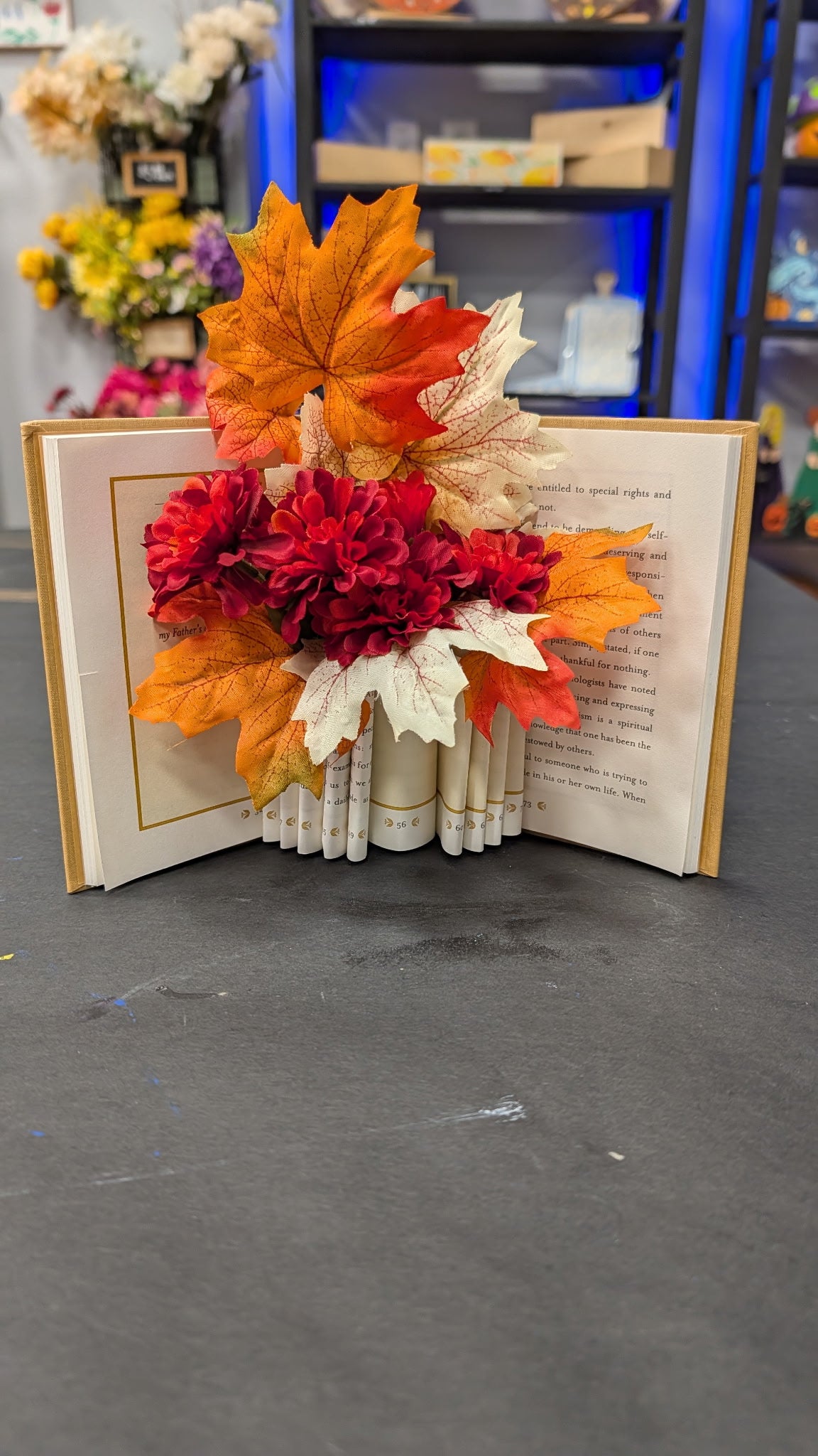 10.17.2026 (2pm)- Fall Book Vase