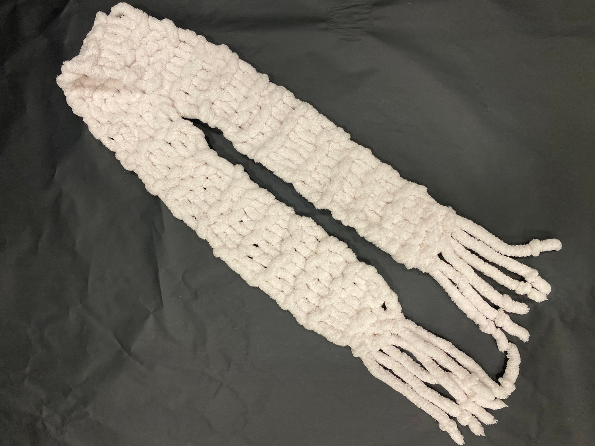 12.05.2026 (7pm)- Cozy Scarf