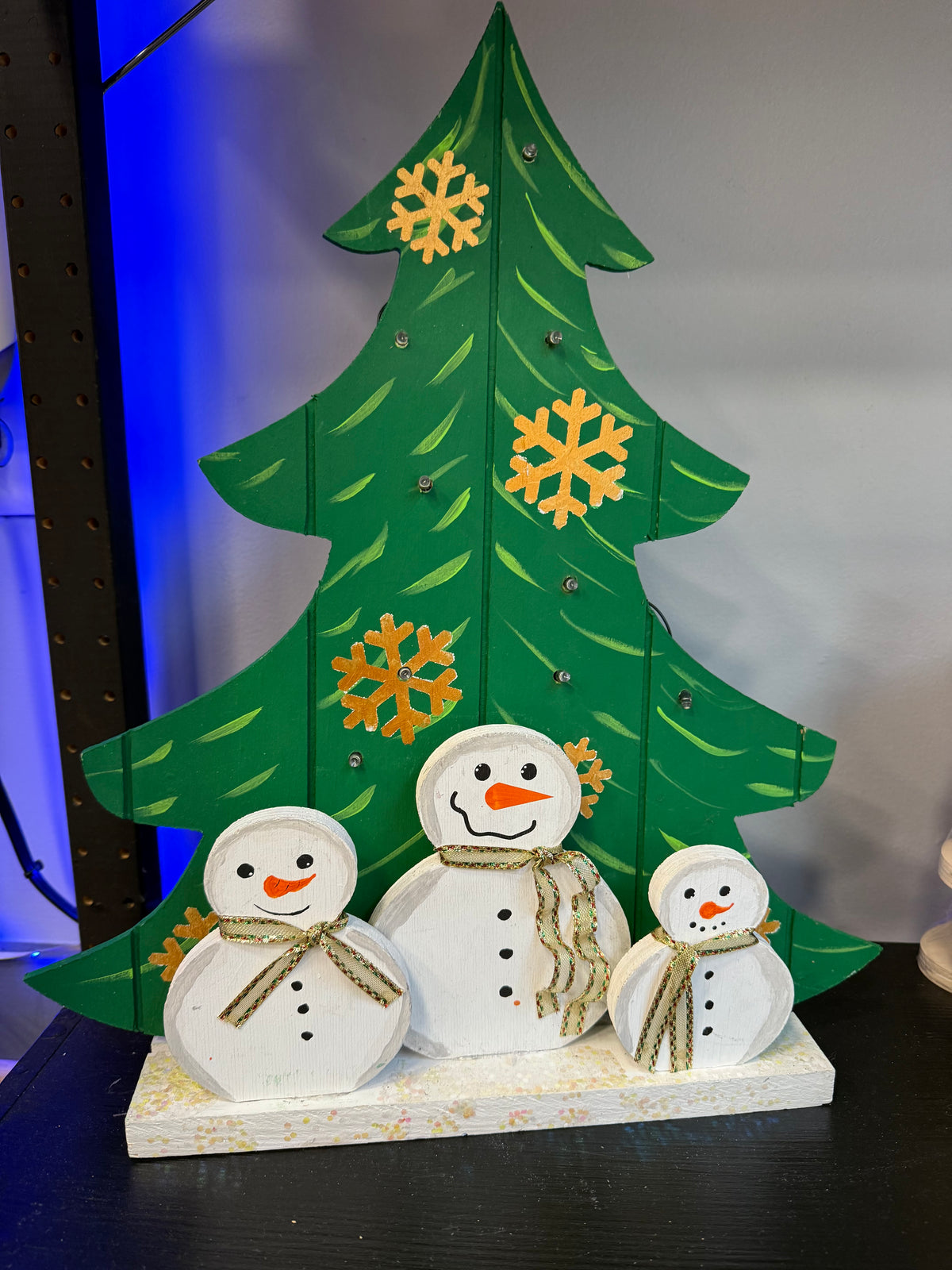 11.20.2026 (7pm)- Holiday Wood Crafts