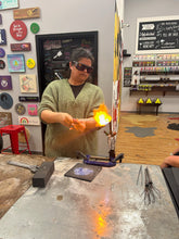 11.05.2025 (6:30pm)- Wine Wednesday: Glass Blowing Ornaments