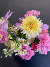 05.11.2025 (2pm)-  Mother's Day Sip & Snip Floral Experience