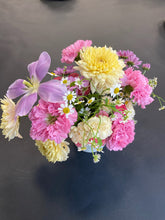05.11.2025 (2pm)-  Mother's Day Sip & Snip Floral Experience