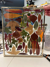 09.26.2025 (7pm)- Fall Themed Pressed Wildflower Art