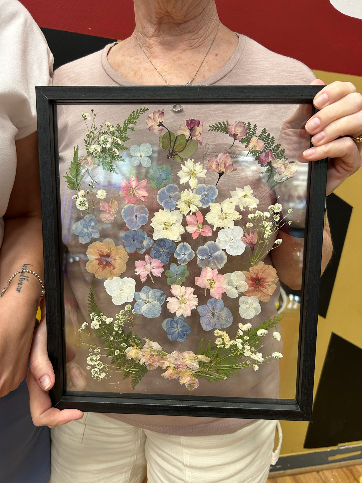 10.24.2026 (6pm)- Pressed Flowers Frames