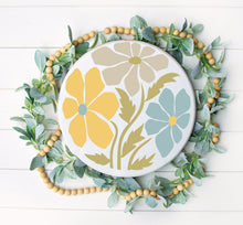 05.08.2025 (7pm)- Boho & Florals