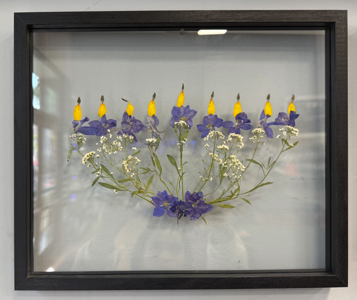 11.20.2026 (7pm) - Pressed Flowers Holiday Frame